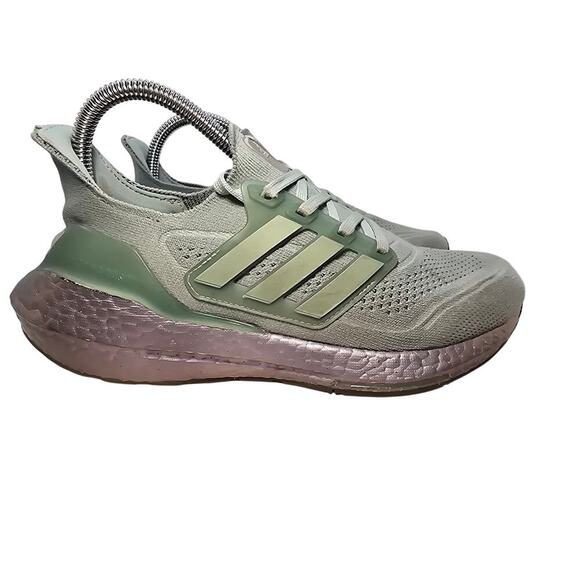 Adidas UltraBoost 21 Womens Size 7 Hazy Green Running Sneakers Shoes FY0408 - Picture 1 of 7